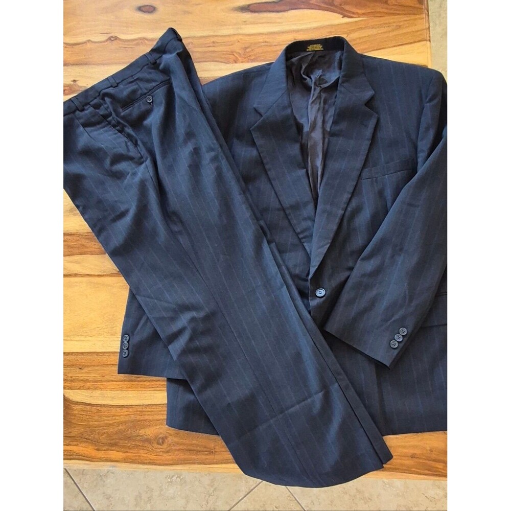 Towncraft 35% Worsted Wool blend pantsuit Sz 48 R